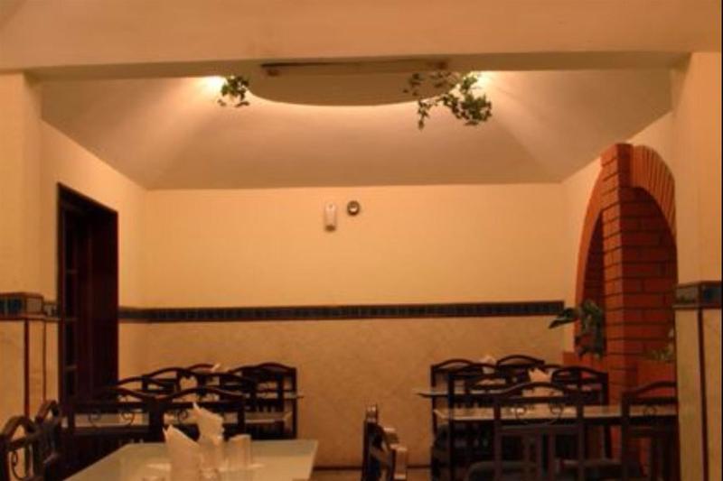 Hotel Ram International Pondicherry Esterno foto
