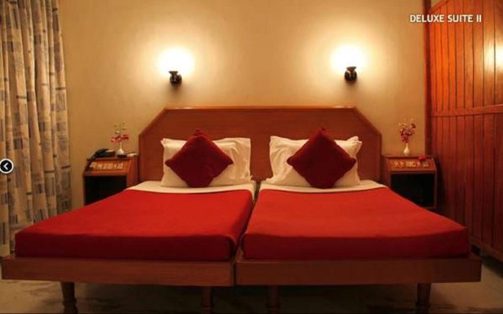 Hotel Ram International Pondicherry Esterno foto
