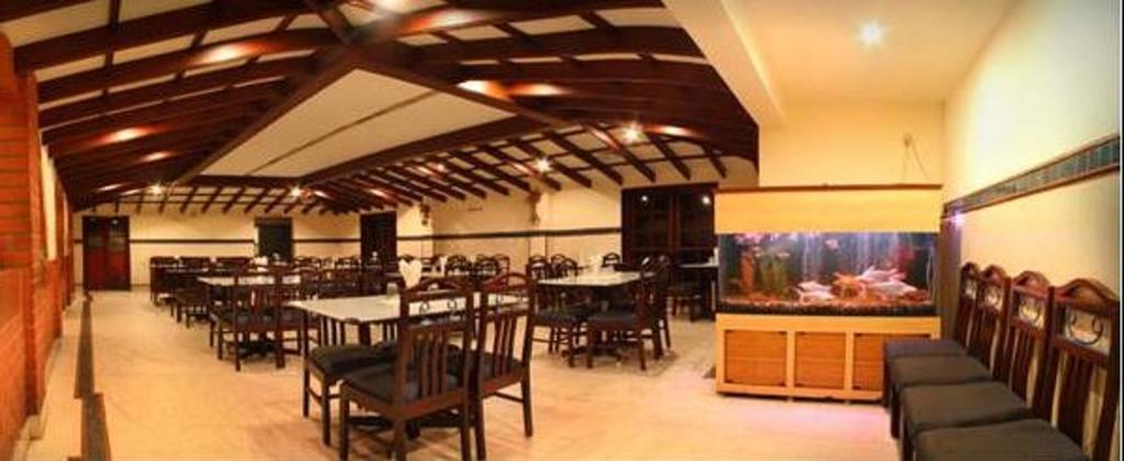 Hotel Ram International Pondicherry Esterno foto